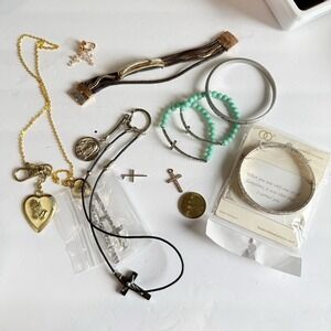 12pc Inspirational Jewelry Lot  Crosses, Praying Hands Footprints Bracelet‎